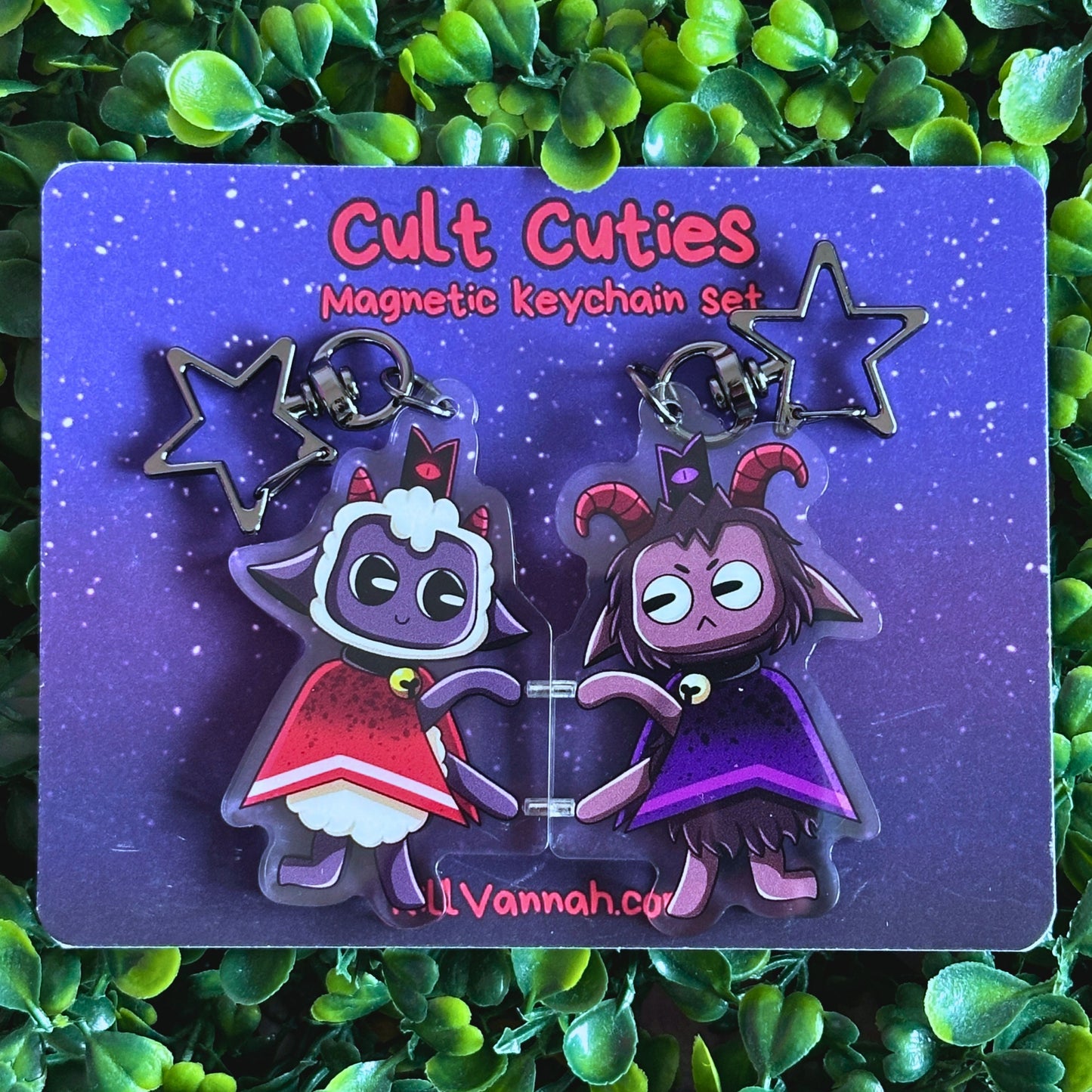 Cult Cuties - Magnetic Acrylic Keychain set - Cult of the Lamb inspired